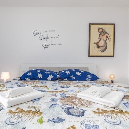 Sweet Apartment Tony Пула Екстериор снимка