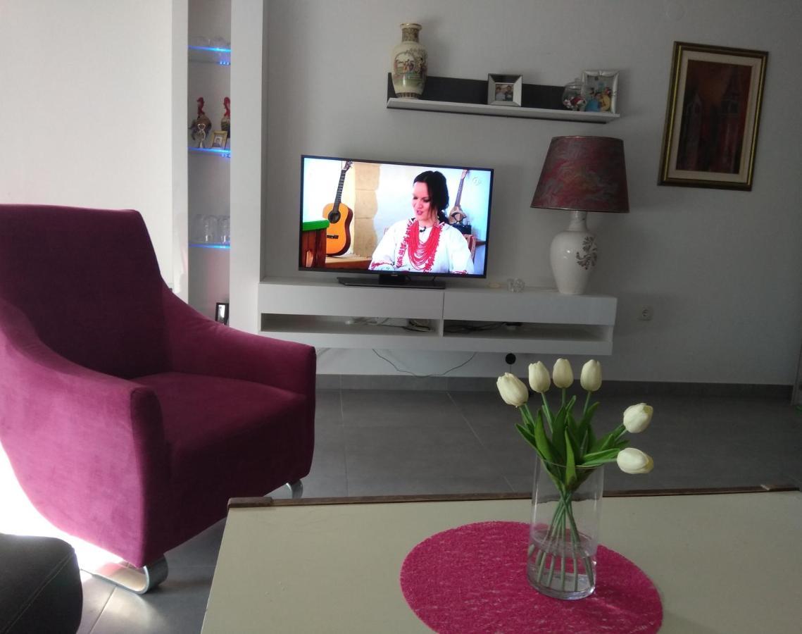 Sweet Apartment Tony Пула Екстериор снимка