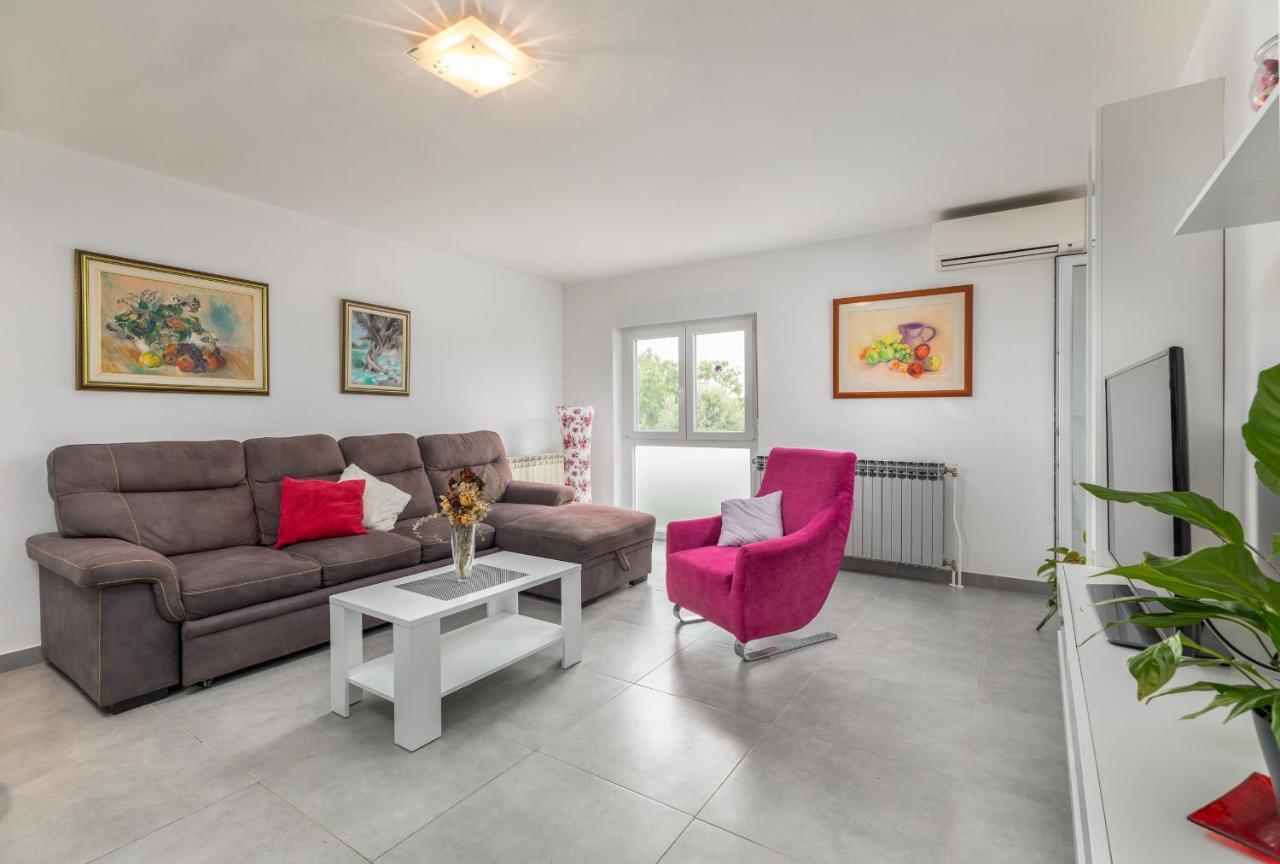 Sweet Apartment Tony Пула Екстериор снимка