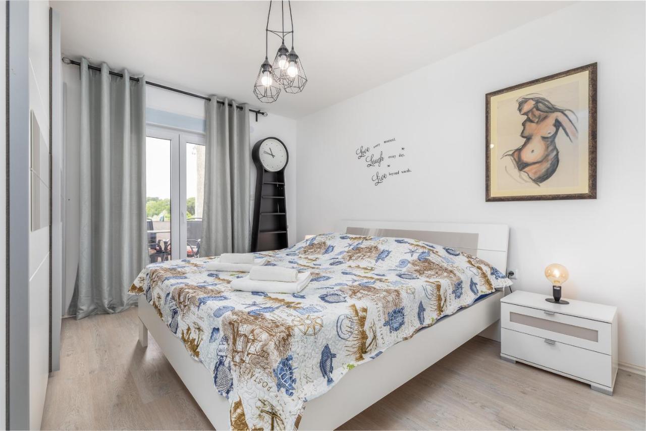 Sweet Apartment Tony Пула Екстериор снимка